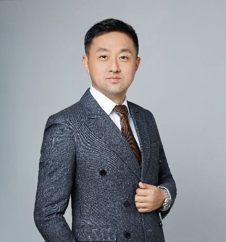 任旭东